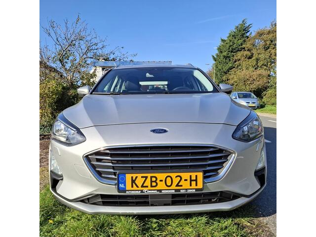 Ford FOCUS Wagon 1.5 EcoBoost Active Business Automaat / Verwarmde Stoelen + Voorruit – foto 2