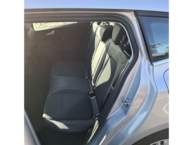 Ford FOCUS Wagon 1.5 EcoBoost Active Business Automaat / Verwarmde Stoelen + Voorruit – foto 10