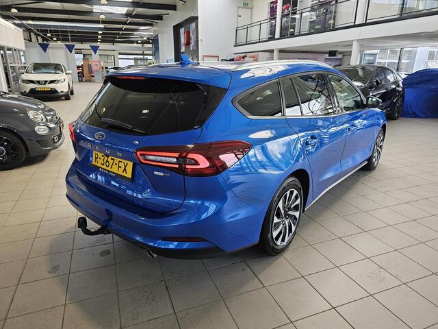 Ford FOCUS Wagon 1.0 EcoBoost Hybrid Titanium X – foto 4