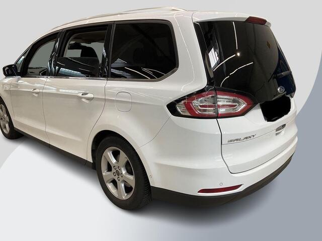Ford GALAXY 1.5 Titanium 150pk 7 persoons | Navigatie | Stoelverwarming