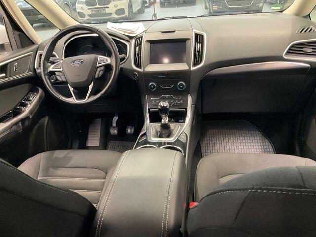 Ford GALAXY 1.5 Titanium 150pk 7 persoons | Navigatie | Stoelverwarming