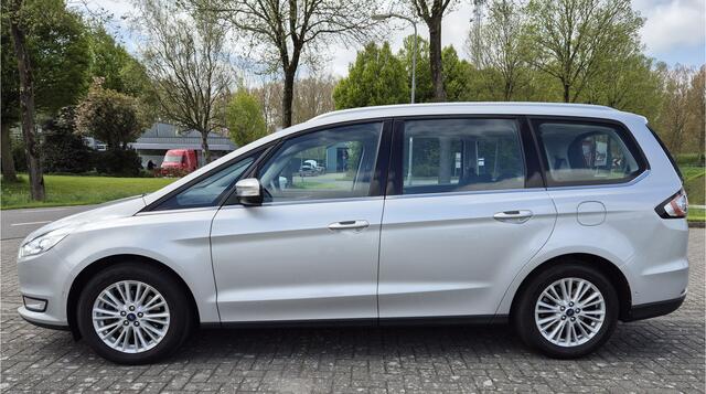 Ford GALAXY 1.5 160pk Titanium Navigatie Winter-Pack Pdc Trekhaak