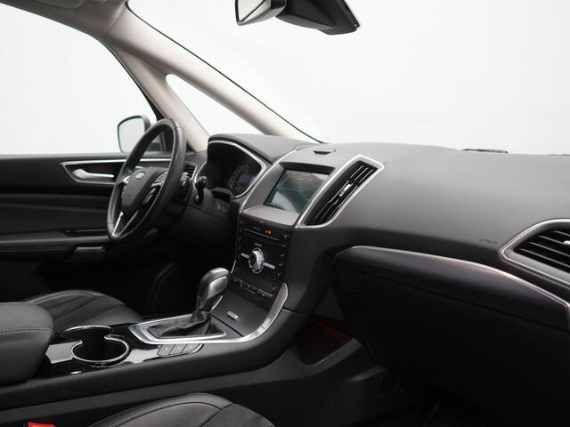 Ford GALAXY 2.0 Titanium Automaat 7 Persoons 241pk | Panodak | Trekhaak Afn. | Camera | Alcantara Sportstoelen Memory & Verwamd | Stuur Verwarmd | Keyless | Blis | Navigatie | DAB | Cruise Control |