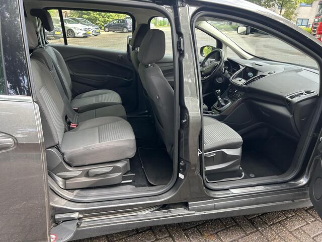 Ford GRAND C-MAX 1.0 Titanium 7p. | parkeerhulp V+A | 7 persoons |