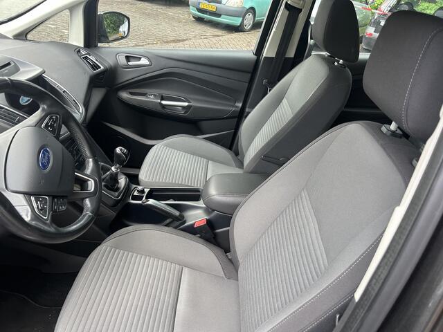 Ford GRAND C-MAX 1.0 Titanium 7p. | parkeerhulp V+A | 7 persoons |
