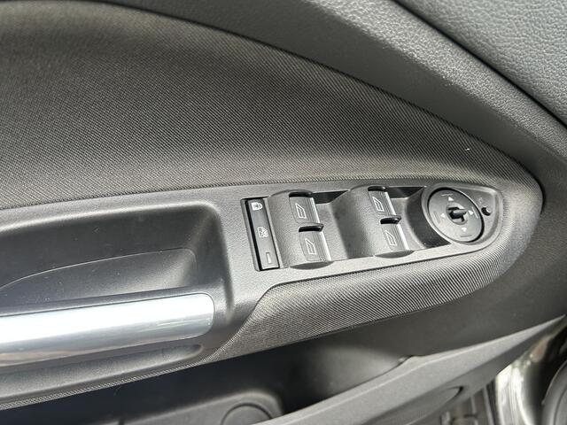Ford GRAND C-MAX 1.0 Titanium 7p. | parkeerhulp V+A | 7 persoons |