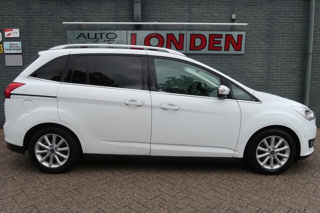 Ford GRAND C-MAX 1.0 Titanium 7p. Nieuwe distributie