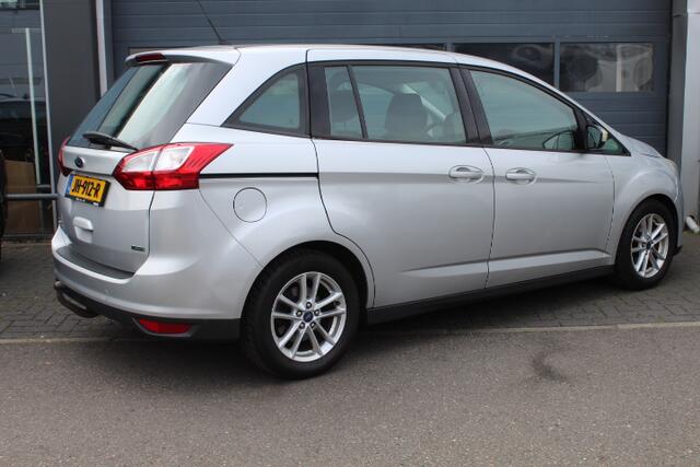 Ford GRAND C-MAX 1.0 Trend 7 persoons. Airconditioning, Cruisecontrol, Boardcomputer, Lichtmetalen velgen