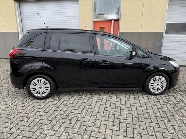 Ford GRAND C-MAX 1.0 Titanium, Navi, Nieuwe DistributieRiem