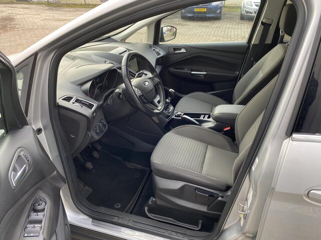 Ford GRAND C-MAX 1.0 Titanium 7p. Navigatie | Parkeer sensoren v+a | All seasonbanden | LM velgen | Winterpakket