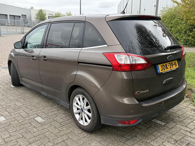Ford GRAND C-MAX BJR 2017 1.0 126 PK Titanium STOEL-STUURVERWARMING | NAVI | CLIMA | CRUISE | PARKEERHULP | SCHUIFDEUREN