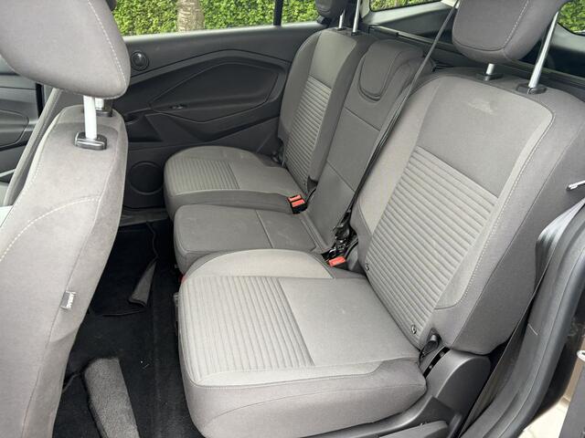 Ford GRAND C-MAX BJR 2017 1.0 126 PK Titanium STOEL-STUURVERWARMING | NAVI | CLIMA | CRUISE | PARKEERHULP | SCHUIFDEUREN