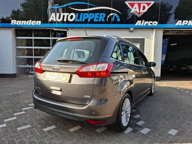 Ford GRAND C-MAX 1.0 Titanium /Nieuwe apk/ Nieuwe distributie bij aflevering/Navi/Zomer en winter set