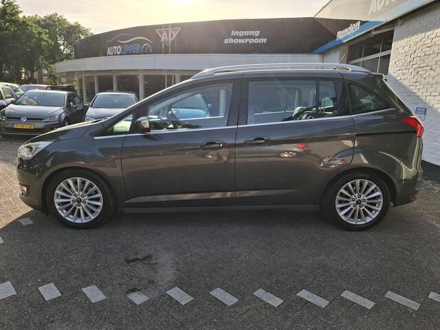 Ford GRAND C-MAX 1.0 Titanium /Nieuwe apk/ Nieuwe distributie bij aflevering/Navi/Zomer en winter set