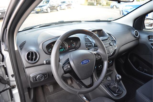 Ford KA Ka+ 1.2 86PK Trend Ultimate Technology Pack ? Cruise ? PDC ? BT ? LM ? Orig. NL ? NAP ?