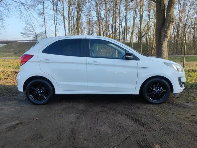 Ford KA Ka+ 1.2 Trend Ultimate White | CRUISE | CLIMA | ANDROID AUTO/APPLE CARPLAY |