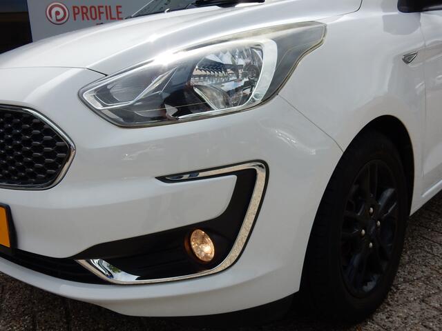 Ford KA Ka+ 1.2 85PK Trend Ultimate White | Clima | Winter Pack | Navigatie | Parkeer sensoren | ISOFIX | 41,- wegenbel. |
