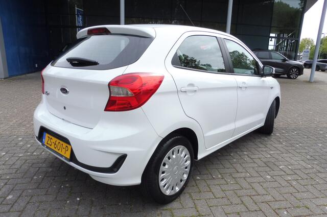 Ford KA Ka+ 1.2 85pk Trend Ultimate Edition Airco Cruise Control Elektr. ramen en spiegels