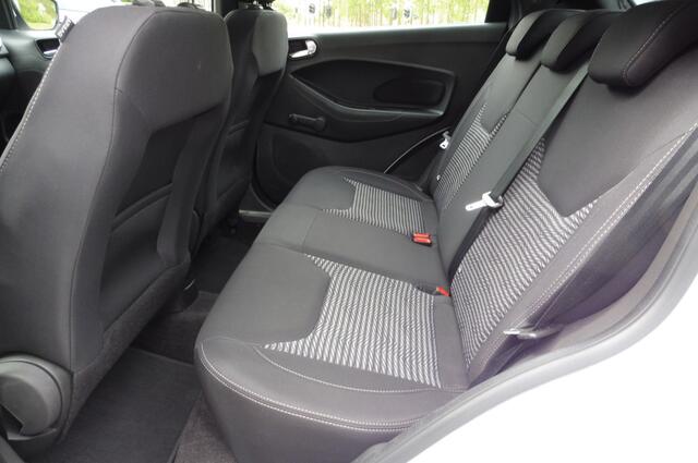 Ford KA Ka+ 1.2 85pk Trend Ultimate Edition Airco Cruise Control Elektr. ramen en spiegels