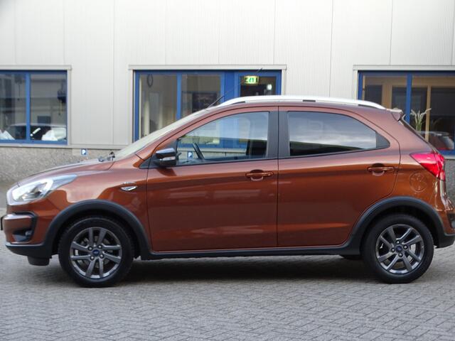 Ford KA Ka+ 1.2 Active TREKHAAK