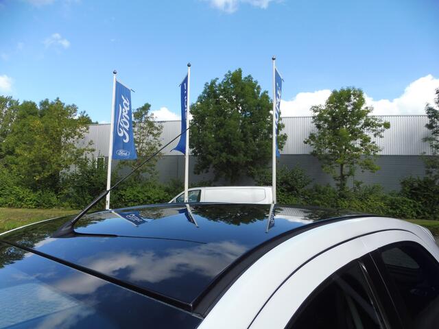 Ford KA Ka+ 1.2 86pk Black Pack Edition Leuk dit ie is Heeel leuk en mrb 39,- per mnd