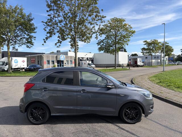 Ford KA Ka+ 1.2i Trend Ultimate 86 PK. Zuinige auto van de eerste eigenaar !!!
