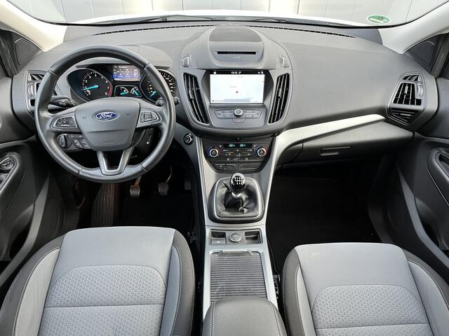 Ford KUGA 1.5 EcoBoost Voorruitverwarming Clima Cruise Navi Trekhaak PDC Dealer onderhouden!