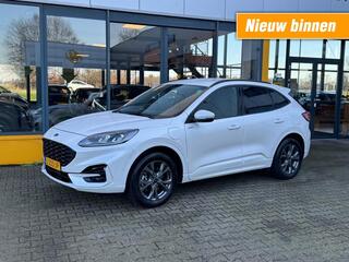 ford-kuga-2.5-phev-st-line---camera