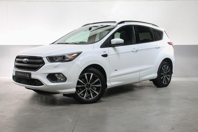 Ford KUGA 1.5 Eco Boost ST line 4wd Automaat Panoramadak Trekhaak