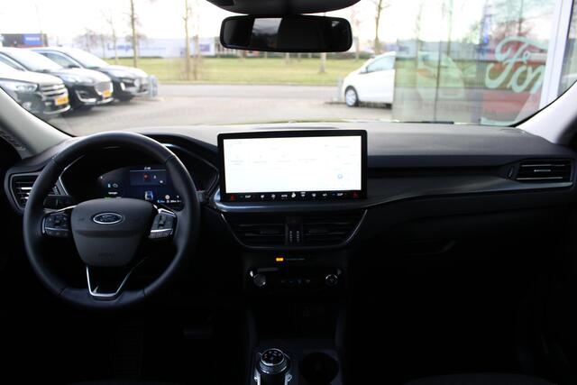 Ford KUGA 243pk | Nieuw model! | Driver Assistance Pack | Winterpack | Panorama dak | 2.100kg Trekgewicht