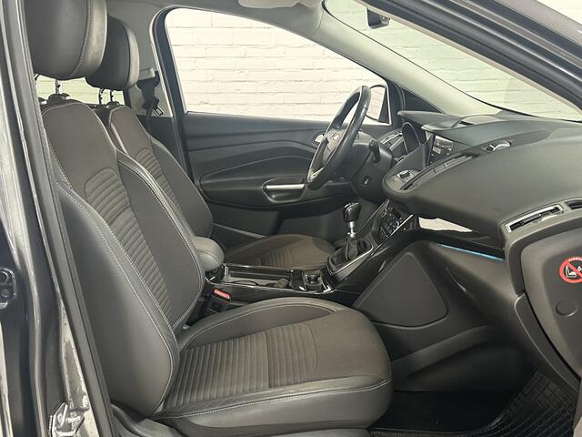 Ford KUGA 1.5 EcoBoost Titanium CLIMA ,CRUISE ,NAVI , ELK.PAKKET Dealeronderhouden