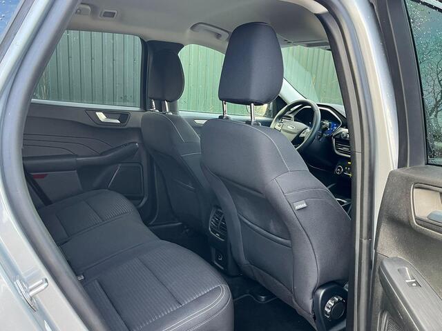 Ford KUGA 2.5 PHEV Titanium