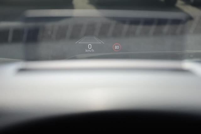 Ford KUGA 2.5 PHEV Vignale HUD LEER+MEMORY ACC CARPLAY CAMERA DAB NAVI ELEK.LAADKLEP RUIT/STUUR/4xSTOELVERW. BLISS 2xPDC 18"LMV ENZ!