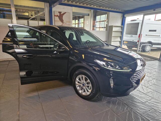 Ford KUGA 2.5 PHEV Titanium Winterpakket - 4 seizoenenbanden