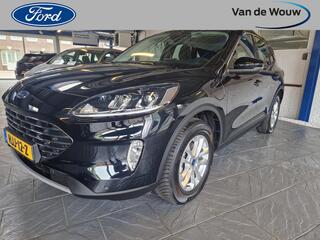 ford-kuga-2.5-phev-titanium-winterp