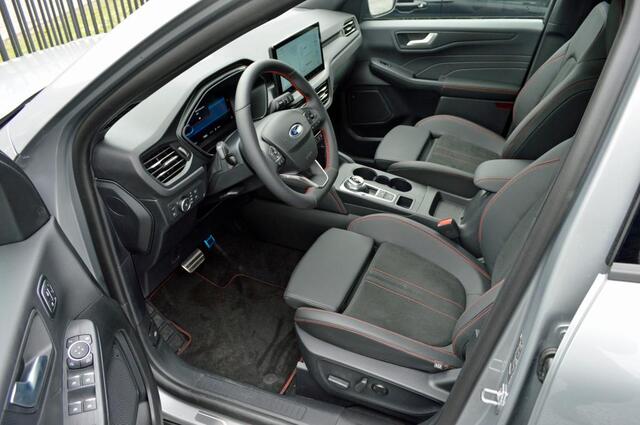 Ford KUGA 2.5 PHEV 242 pk ST-line X driverpack, technopack, blackpack, navi, 360 camera, winterpakket, trekhaak