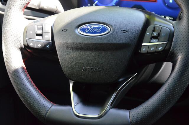 Ford KUGA 2.5 PHEV ST-Line Automaat/Navi/Led/Pdc/Ecc/Digital Cockpit/Achteruitrijcamera/Trekhaak-Wegklapbaar/Privacy-Glass/19-Inch Lmv