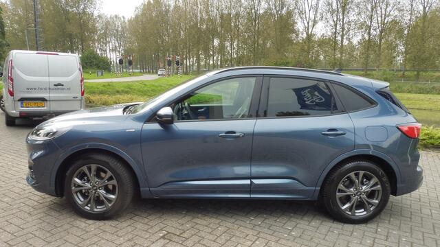 Ford KUGA 1.5 150pk ST-Line X DAP, Tech.Pack, Winter Pack en Trekhaak nw 48.000,-