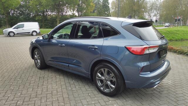 Ford KUGA 1.5 150pk ST-Line X DAP, Tech.Pack, Winter Pack en Trekhaak nw 48.000,-