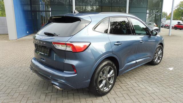 Ford KUGA 1.5 150pk ST-Line X DAP, Tech.Pack, Winter Pack en Trekhaak nw 48.000,-
