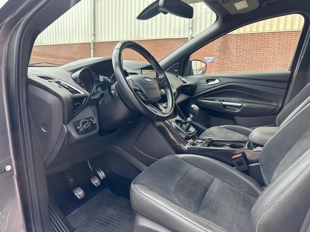 Ford KUGA 1.5 EcoBoost ST Line Climate C, Cruise C, Navigatie, Camera!!!!