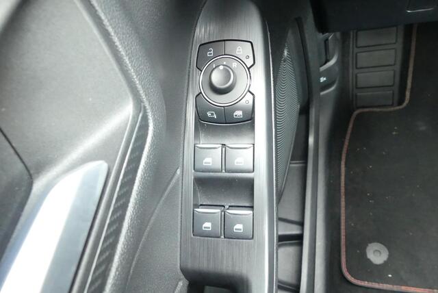 Ford KUGA 2.5 FHEV ST-Line AWD CRUISE, WINTER PACK, TECHNOLOGY PACK, LANE ASSIST, 50.456KM