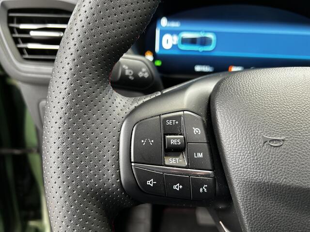 Ford KUGA 2.5 PHEV 243 pk ST-Line | NW model! | Winter Pack | Pano | Camera | Navi | Clima | Dr.l. Apple Carplay | Gar. tm 07-2028