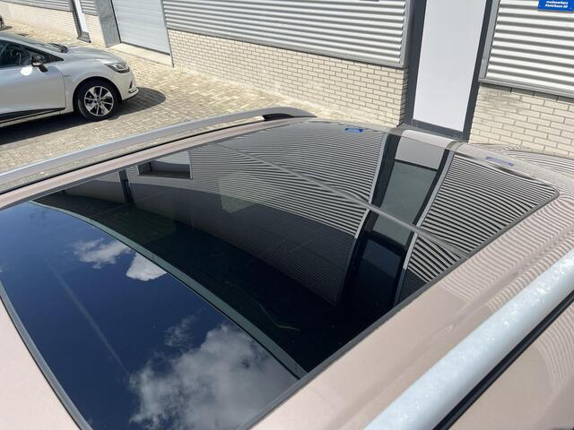 Ford KUGA 1.5 EcoBoost Vignale | Apple Carplay & Android Auto | Trekhaak | Schuif/Kantel dak