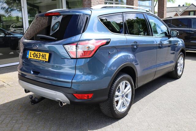 Ford KUGA 1.5 EcoBoost Titanium TREKHAAK-ELEK STUUR/RUIT/STOELVERWARMING CARPLAY ACHTERKLEP-ELEK PDC NAVI CRUISE 17"LMV CLIMA ALL-SEASONS!
