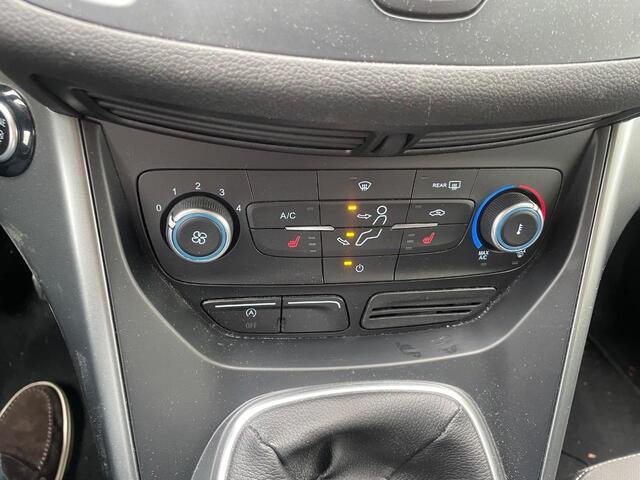 Ford KUGA 1.5 EcoBoost Trend Essential | Trekhaak | Winter Pack | Airco