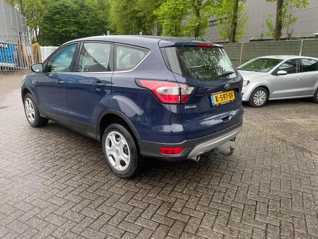 Ford KUGA 1.5 EcoBoost Trend Essential | Trekhaak | Winter Pack | Airco