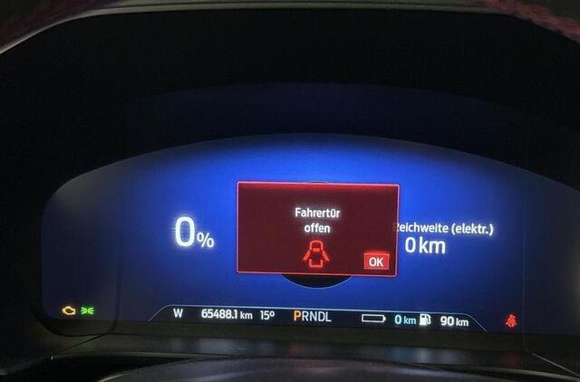 Ford KUGA 2.5 PHEV ST-Line X 225pk | Winterpack | Panoramadak | Trekhaak Afneembaar | SYNC 3 Navigatie