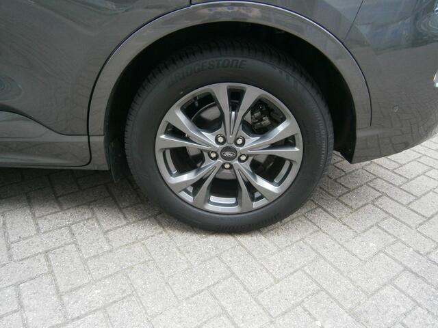 Ford KUGA 1.5 EcoB. 150 PK ST-Line X Full Options