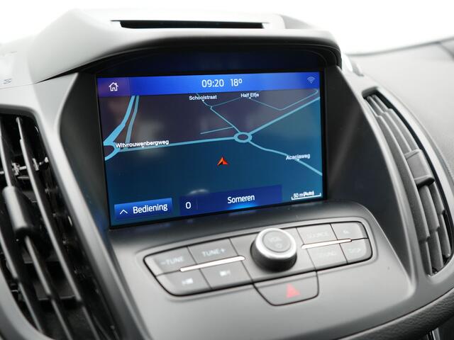 Ford KUGA 1.5 EcoBoost ST Line Black Optic 150pk Dealer O.H. | Navigatie | Camera | Alcantara Sportstoelen Verwarmd | Xenon Koplampen | SONY Soundsystem | Stuurverwarming | Climate Control | Cruise Control | L.M. 18" |